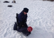 Not easy grappling in the snow with all that gear on. We were blessed with the beautiful Canadian weather. Beaconsfield Recreation Centre, Montreal, Qc. November 2018.