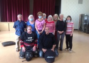 Seniors "hands-on" mini-session, Westmount. October, 2022. What a blast - going from mouse to LION.... A great eye opener.